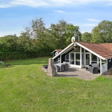 Holiday home Frosina - 300m From The Sea By Interhome