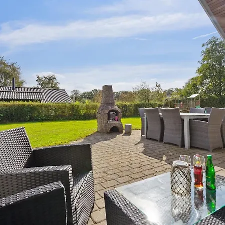 Holiday home Frosina - 300m From The Sea By Interhome *